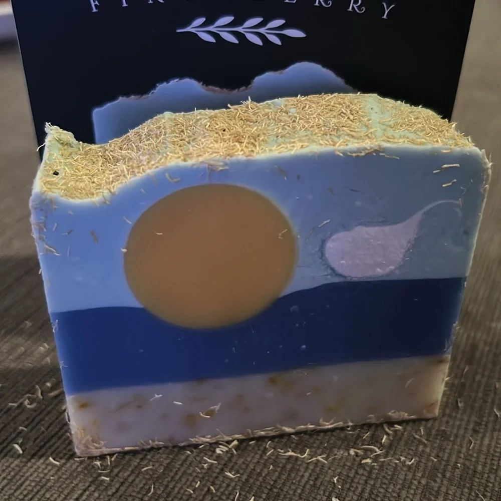 Finchberry Tropical Sunshine Lime & Jasmine Soap Bar  4.5oz